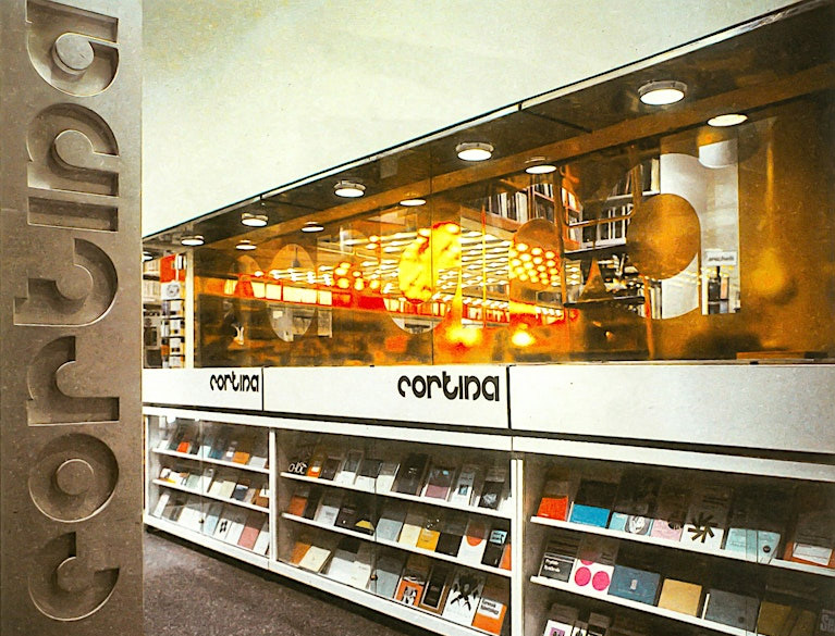 Interno della libreria degli anni '70