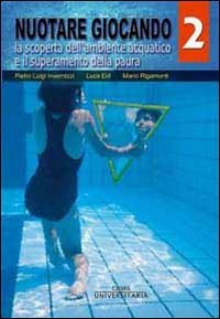 Nuotare giocando